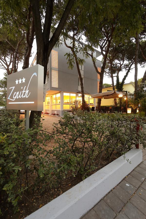 Hotel Meuble Zenith لينانو سابيادورو المظهر الخارجي الصورة