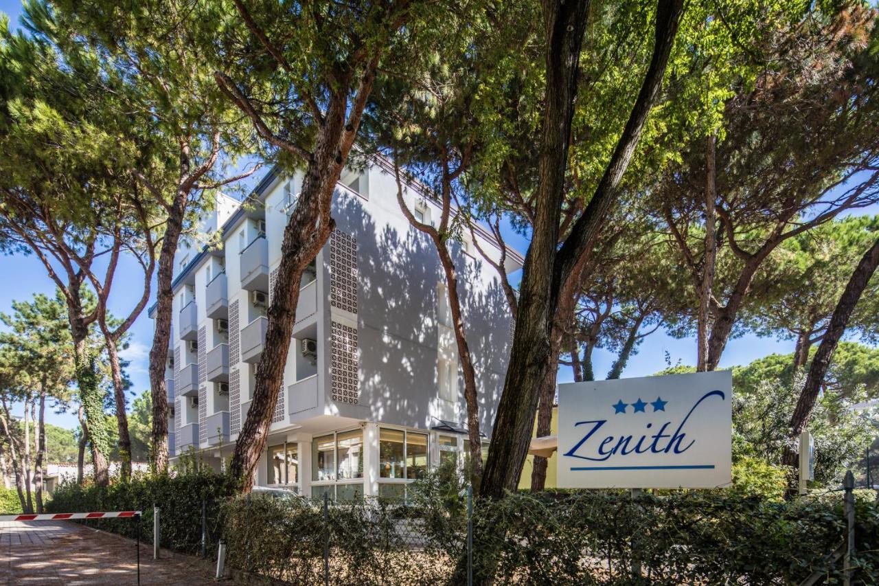 Hotel Meuble Zenith لينانو سابيادورو المظهر الخارجي الصورة